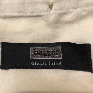 Haggar Black Label ExpandaWaist Khakis. Plain front. Size 42x29